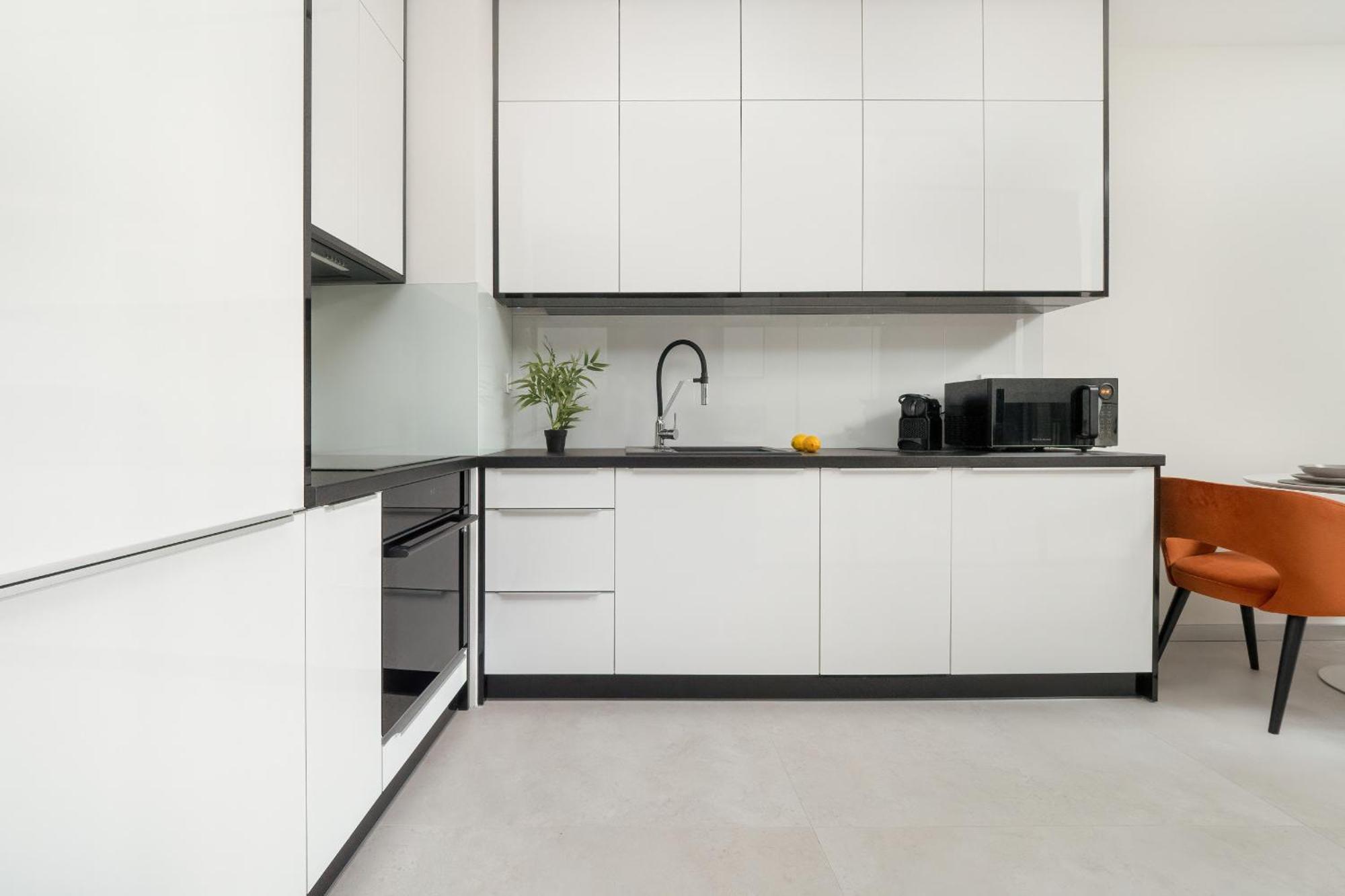 Luksusowe Studio W Lodzi Z Biurkiem, Balkonem I Klimatyzatorem By Renters Prestige Exterior foto